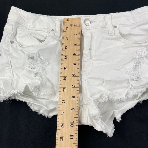 RSQ Jean Shorts Womens Juniors 7 White Venice Mid Rise Distressed Cut Off - Picture 6 of 8